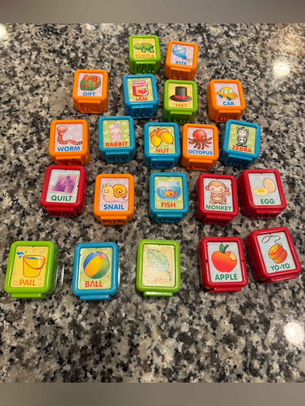 Vtech alphabet train REPLACEMENT Educational Picture Blocks